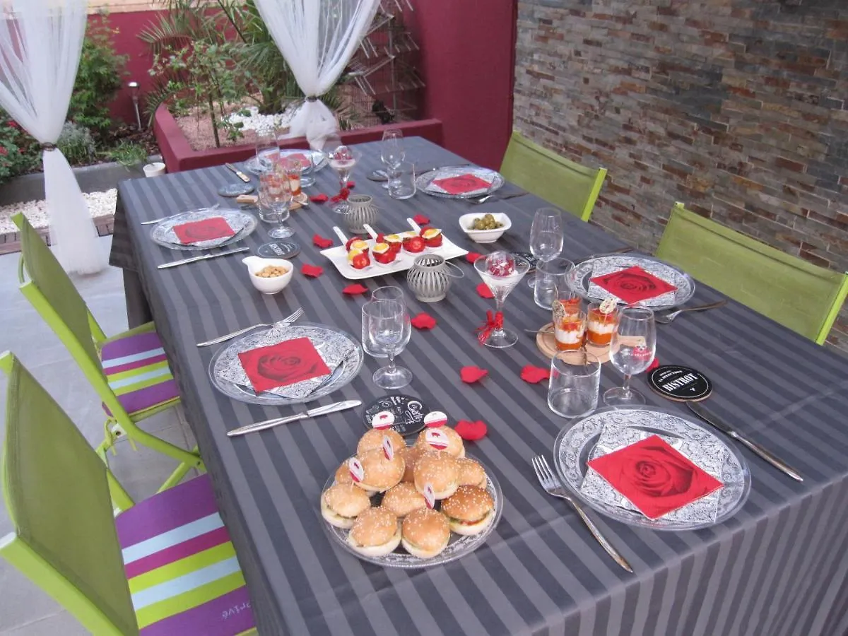 Bed and Breakfast La Terracotta à Vidauban Couette-café