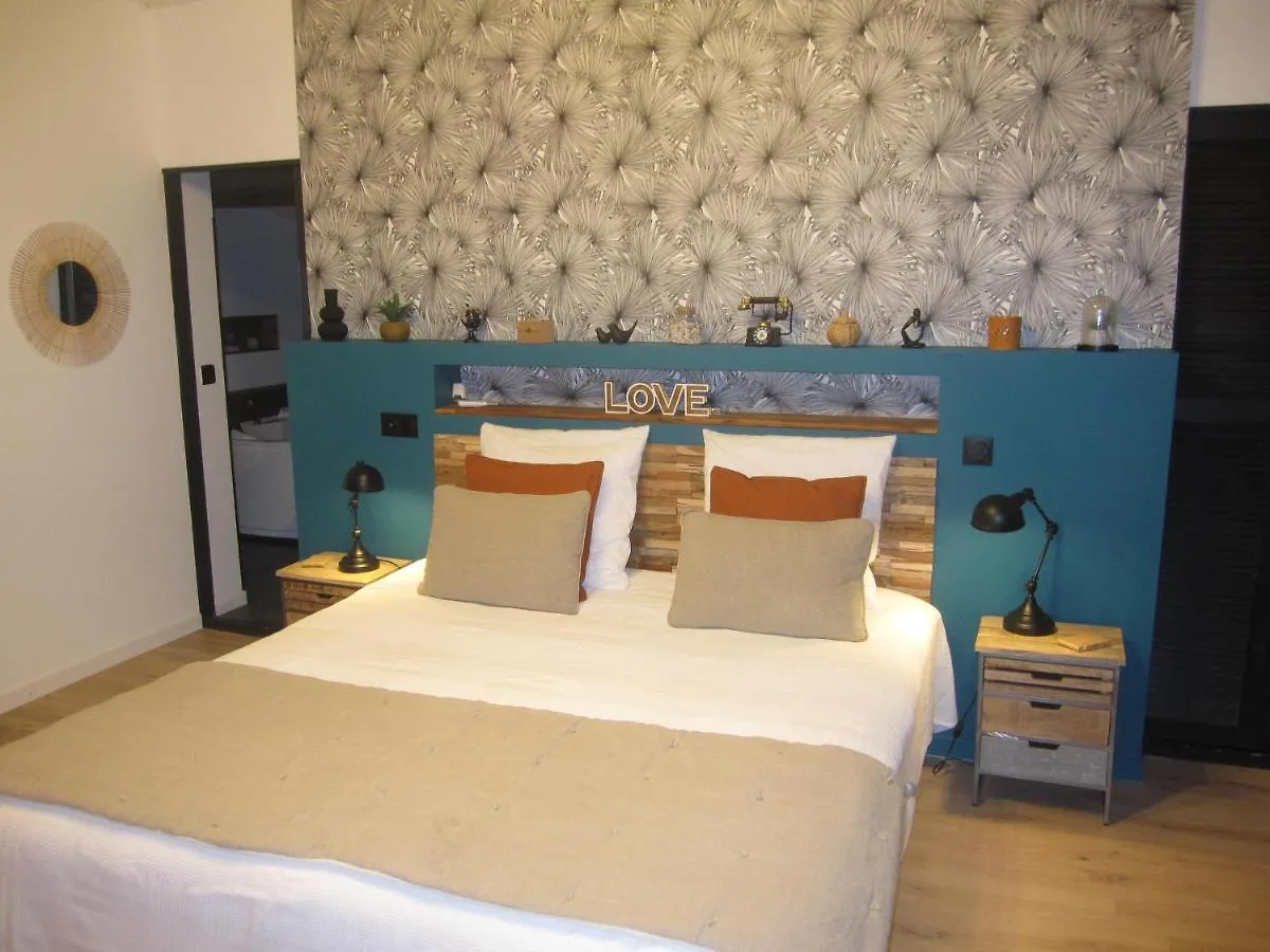 Frühstückspension Bed and Breakfast La Terracotta Vidauban Frankreich